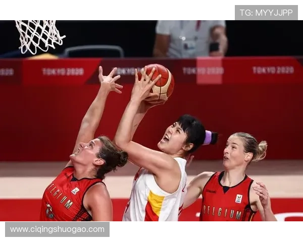 中国女篮激战东京奥运会晋级赛 以全胜战绩成功打入四强 中国女篮激战东京奥运会晋级赛 以全胜战绩成功打入四强